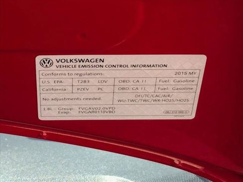 Used 2015 Volkswagen Beetle 1.8T FWD image 21