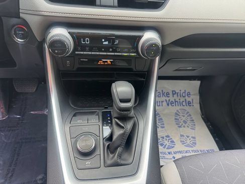 Used 2023 Toyota RAV4 XLE w/ Convenience Package AWD/4WD image 11