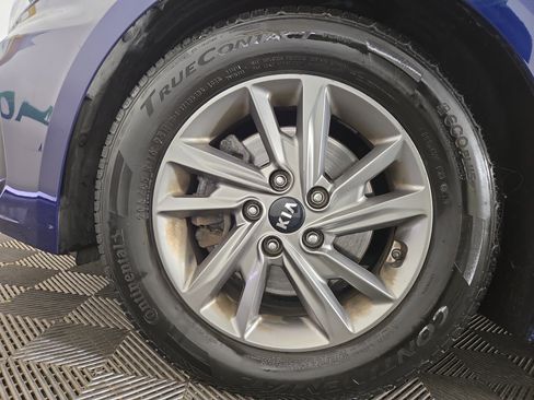 Used 2019 Kia Optima LX FWD image 32