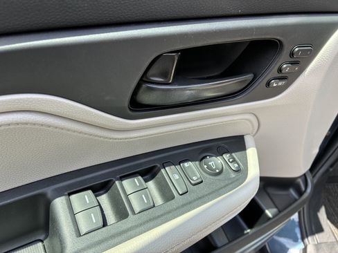 Used 2025 Honda Odyssey EX-L image 22