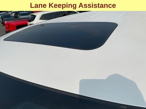 Used 2023 Honda Odyssey Elite image 9