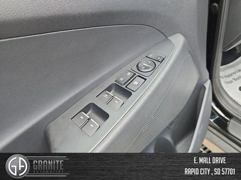 Used 2021 Hyundai Tucson Ultimate w/ Cargo Package AWD/4WD image 12