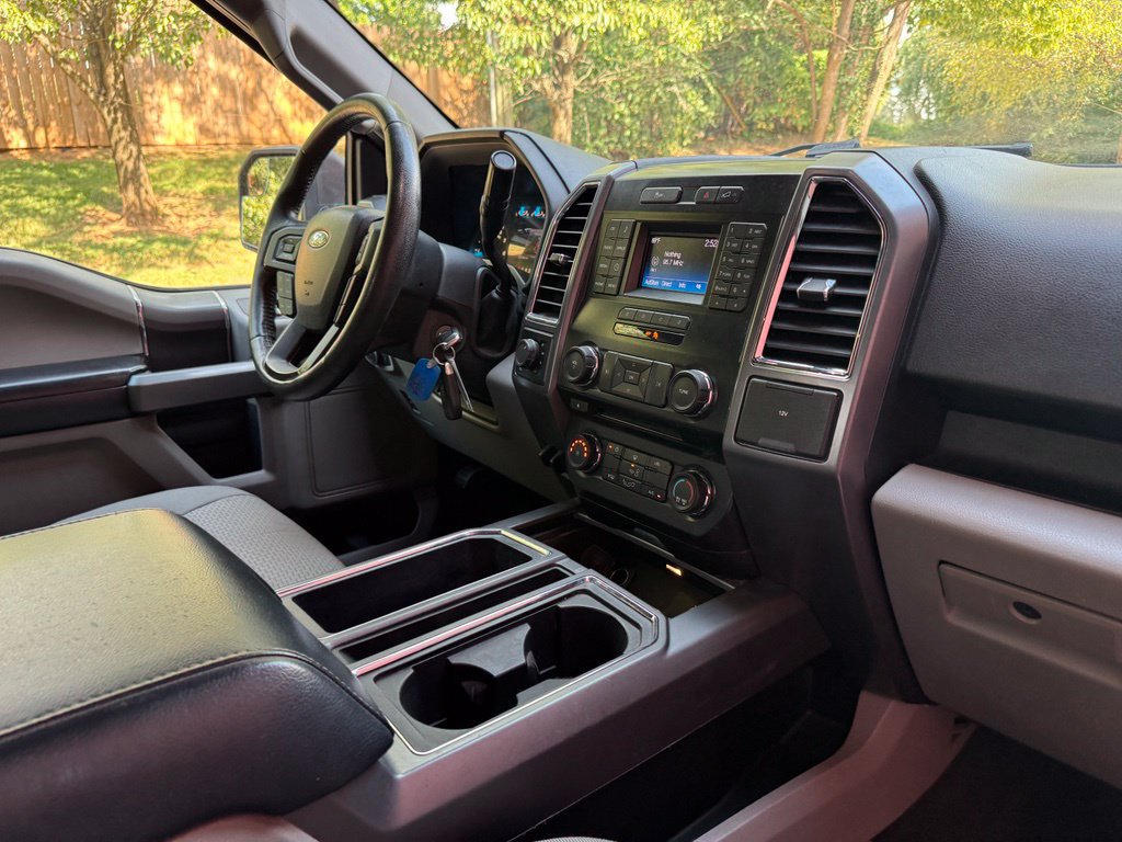 Used 2016 Ford F150 XLT w/ Equipment Group 301A Mid AWD/4WD image 27