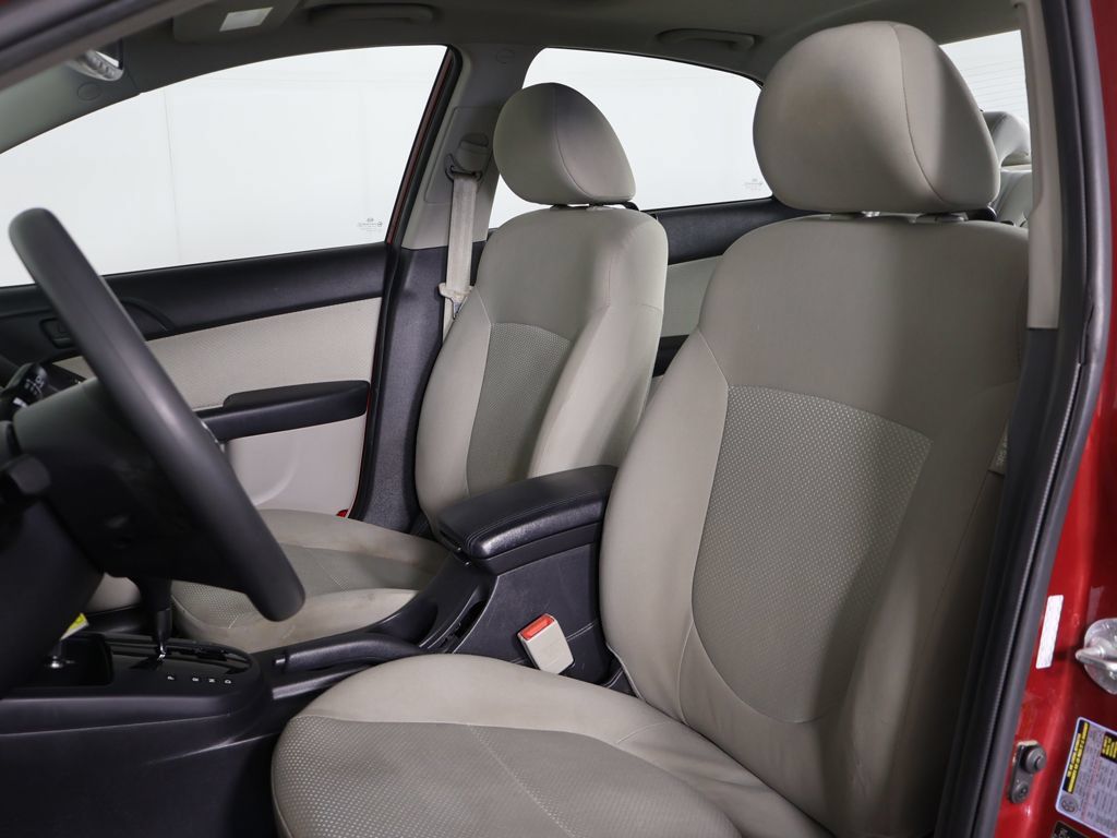 Used 2010 Kia Forte EX FWD image 20