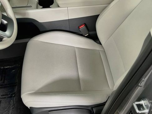Certified 2025 Hyundai Santa Fe SE AWD/4WD image 18