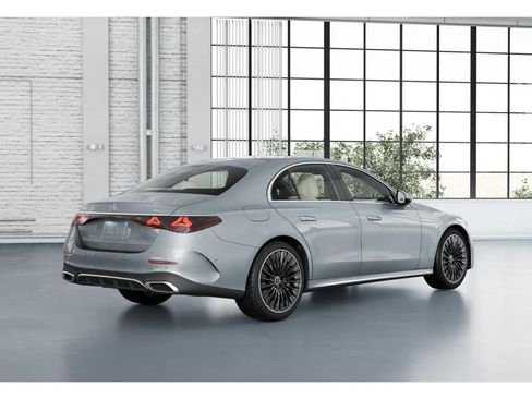 New 2026 Mercedes-Benz E 450 4MATIC Sedan image 21