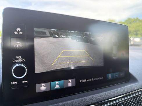 Used 2024 Honda Civic Touring image 6