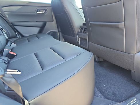 New 2026 Nissan Rogue SV image 13