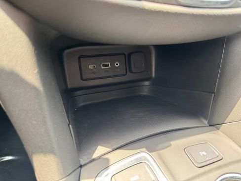 Certified 2024 Chevrolet Equinox LT AWD/4WD image 20