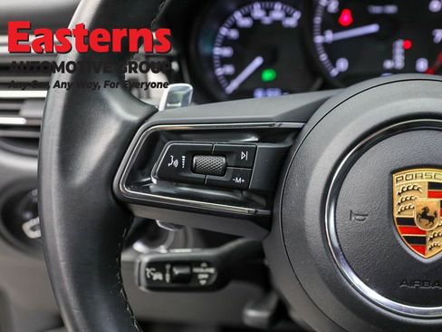 Used 2023 Porsche Macan T image 15