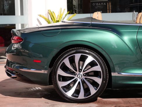 New 2026 Bentley Continental GTC image 10