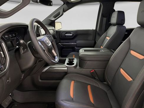 Used 2022 GMC Sierra 1500 AT4 w/ AT4 Preferred Package AWD/4WD image 12
