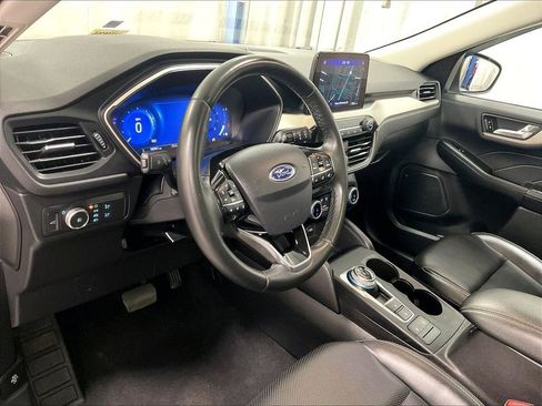 Used 2022 Ford Escape SEL w/ Technology Package AWD/4WD image 8