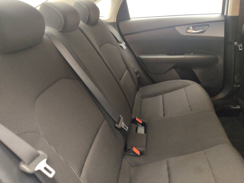 Used 2021 Kia Forte LXS FWD image 19