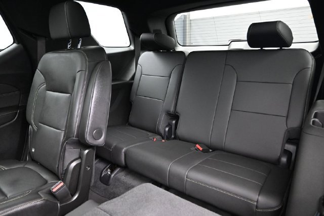Used 2023 Chevrolet Traverse LT w/ LT Premium Package AWD/4WD image 24