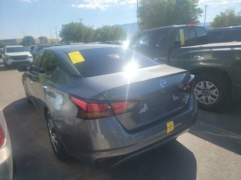 Certified 2021 Nissan Altima 2.5 S FWD image 32