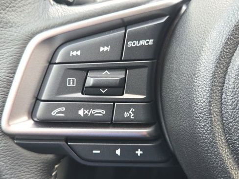 Certified 2025 Subaru Outback Limited image 14