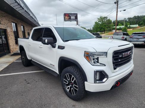 Used 2021 GMC Sierra 1500 AT4 w/ AT4 Preferred Package AWD/4WD image 7