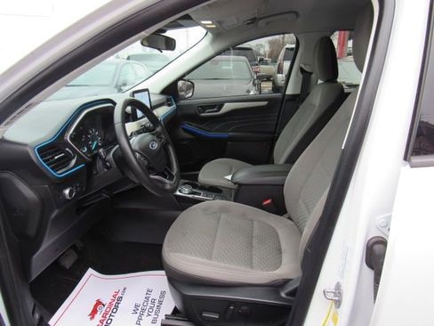 Used 2022 Ford Escape SE w/ Convenience Package image 11