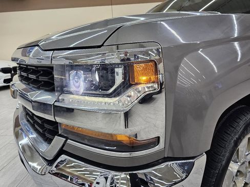 Used 2017 Chevrolet Silverado 1500 LT w/ Texas Edition image 10