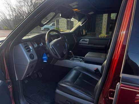 Used 2008 Ford Expedition EL Limited image 6