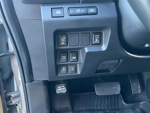 Used 2023 Nissan Frontier PRO-4X w/ Pro Convenience Package image 10