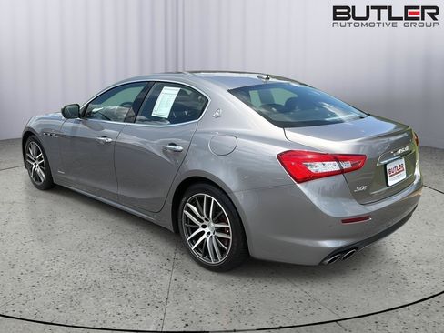 Used 2019 Maserati Ghibli S GranLusso AWD/4WD image 4