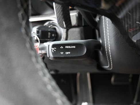 Used 2019 Porsche 911 GT3 RS image 10