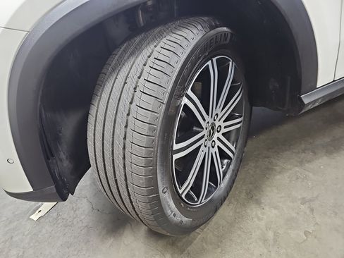 Certified 2026 Mercedes-Benz GLE 350 4MATIC image 34