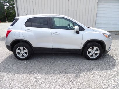 Used 2019 Chevrolet Trax LS w/ Tint and Cruise Package