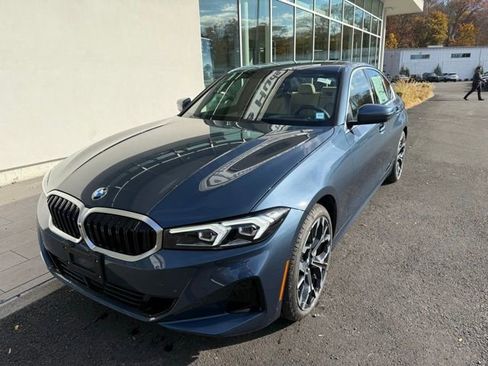 Used 2025 BMW 330i xDrive Sedan w/ Premium Package image 2