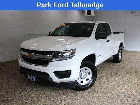 Used 2016 Chevrolet Colorado W/T w/ WT Convenience Package RWD image 10