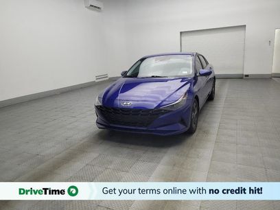 Used 2023 Hyundai Elantra SEL w/ Preferred Accessory Package