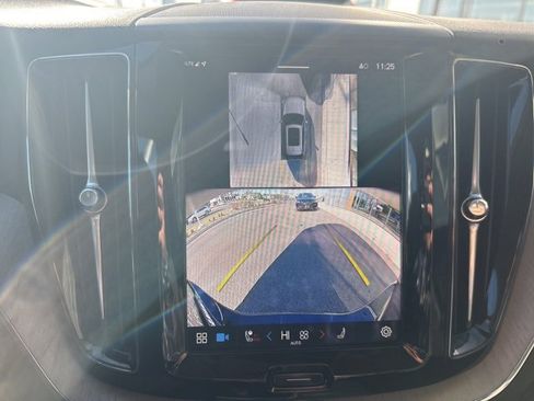 Certified 2025 Volvo XC60 B5 Plus image 23