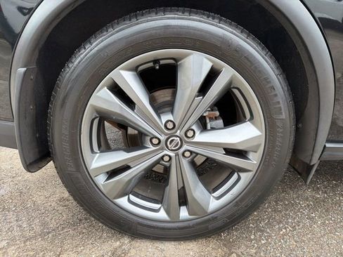 Used 2020 Nissan Murano Platinum w/ Cargo Package image 16