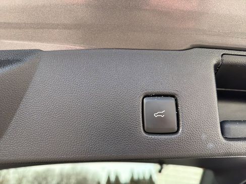 Used 2025 Ford Escape ST-Line w/ Equipment Group 301A image 29