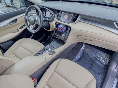 Used 2019 INFINITI QX50 Luxe image 19