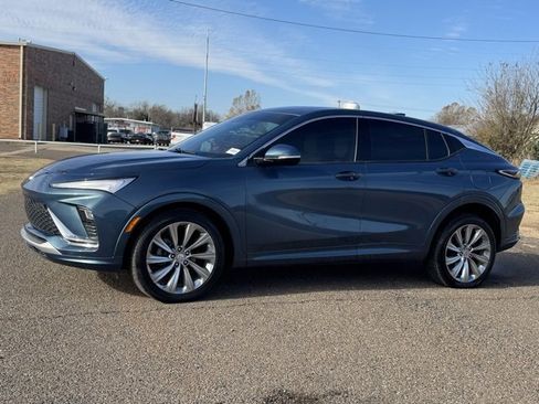 Used 2024 Buick Envista Avenir image 3