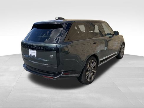 Certified 2023 Land Rover Range Rover SE image 6