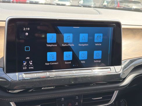 Used 2024 Volkswagen Atlas SE FWD image 30