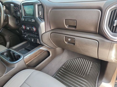 Used 2021 Chevrolet Silverado 2500 LT w/ Z71 Chrome Sport Edition AWD/4WD image 27