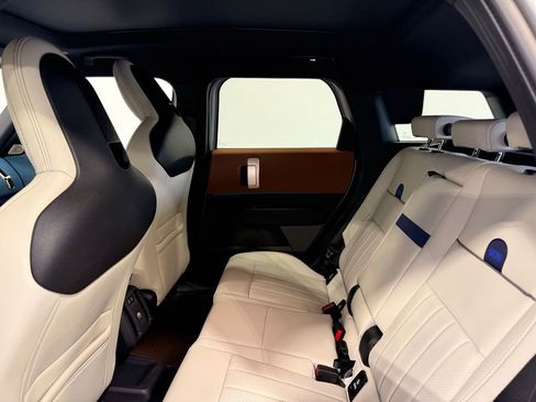 Used 2025 MINI Cooper Countryman S w/ Comfort Package Max image 21