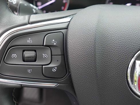 Used 2023 Buick Envision Essence AWD/4WD image 14