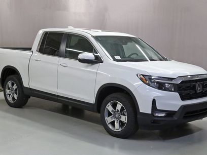 New 2025 Honda Ridgeline RTL