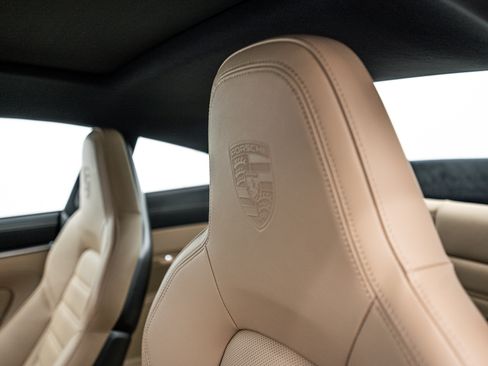 Certified 2024 Porsche 911 Carrera 4S image 27