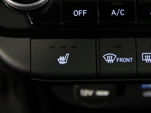 Certified 2025 Hyundai Elantra SEL image 23