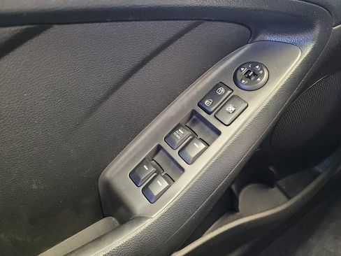 Used 2017 Kia Forte LX FWD image 27