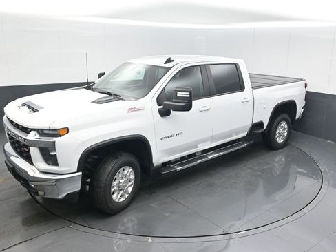 Used 2023 Chevrolet Silverado 2500 LT w/ Convenience Package image 38