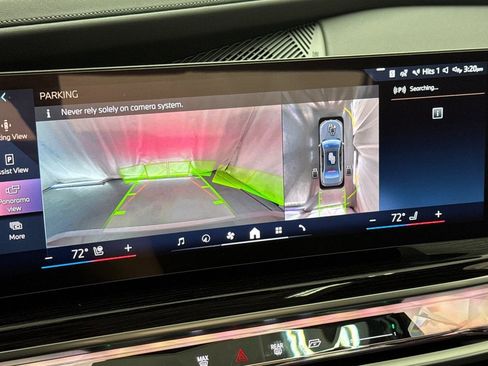 New 2026 BMW 740i w/ Executive Package image 26