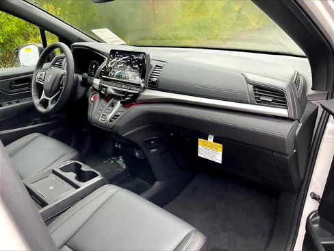 New 2026 Honda Odyssey Sport-L image 10